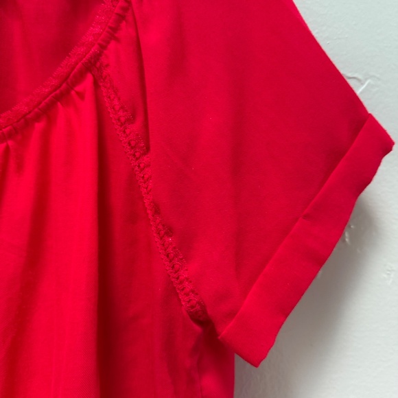 GAP Women's Button-Up Blouse – Size Medium - Picture 5 of 8